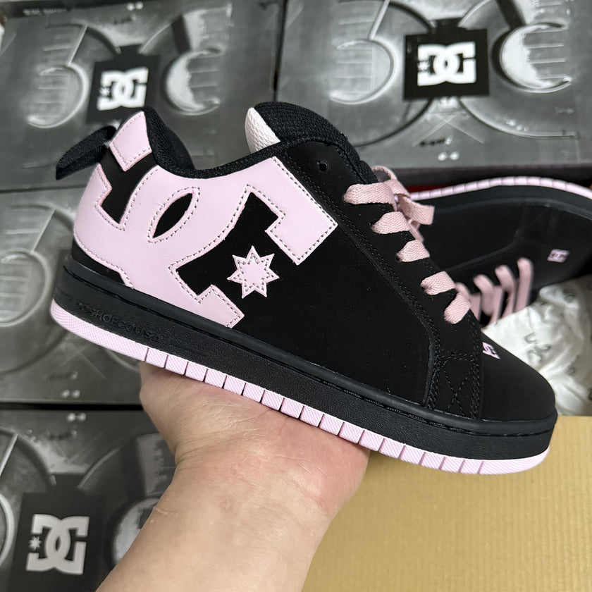 Skate Shoes