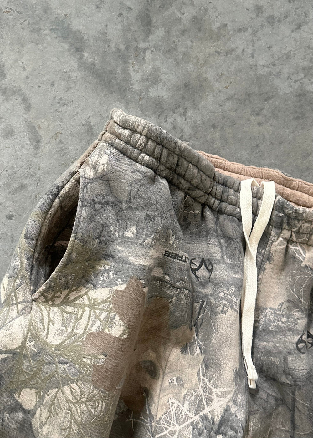Camo Hoodie and Pants Set for Men Women - Outdoor Hunting Streetwear 2 Piece Tracksuit