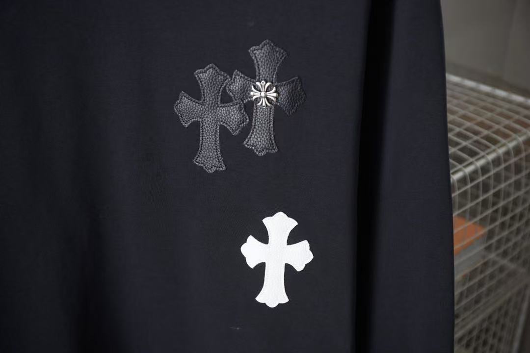 CHROME HEARTS CROSS PATCH SWEATSHIRT BLACK - netstar®