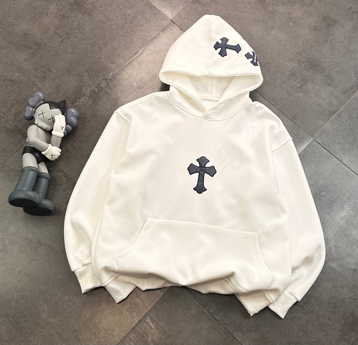 CHROME HEARTS BLACK CROSS PATCH HOODIE WHITE - netstar®
