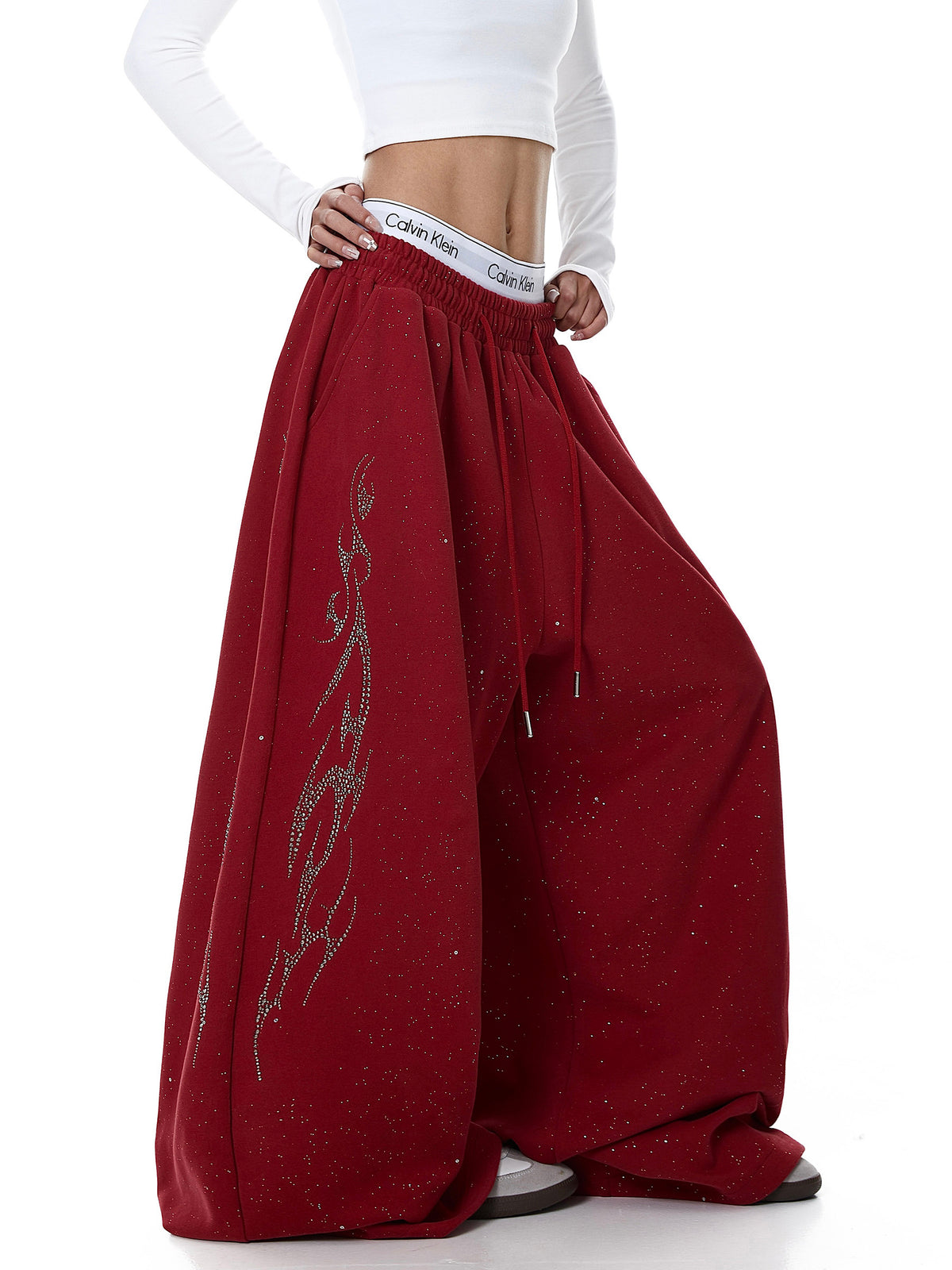 Luvèlle Sweatpants (Embroidered)