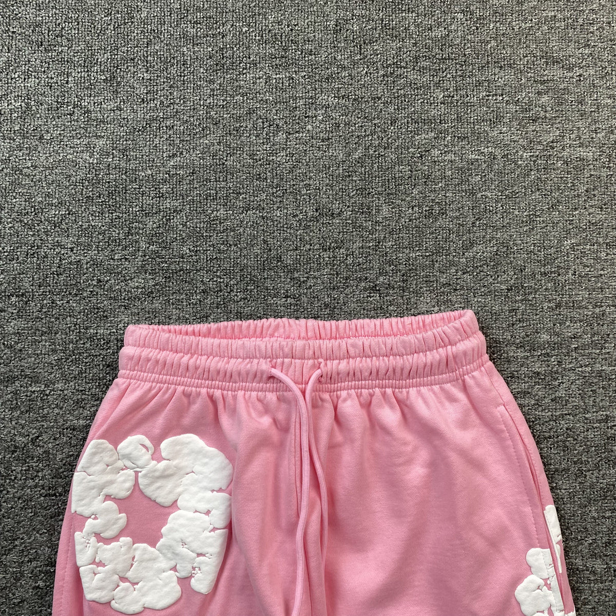 DENIM TEARS COTTON WREATH SWEATPANTS PINK - netstar®