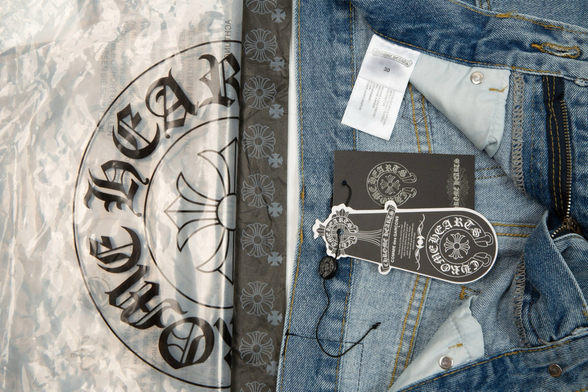 CHROME HEARTS X LEVI'S CROSS PATCH JEANS - netstar®