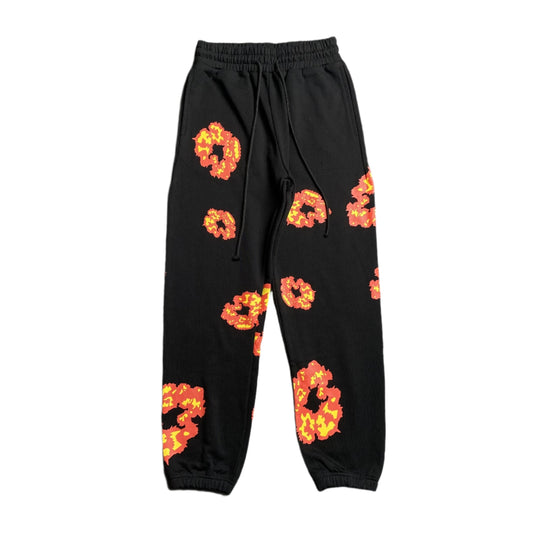 DENIM TEARS x OFFSET WREATH SWEATPANTS BLACK - netstar®