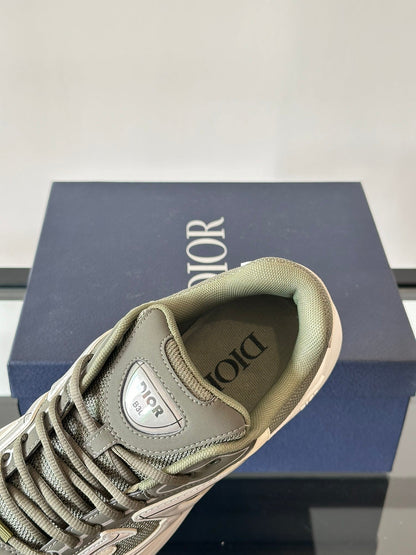 DIOR B30 CELADON OLIVE - netstar