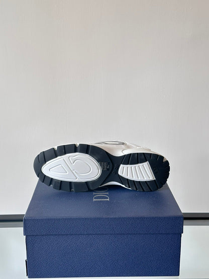 DIOR B30 WHITE - netstar