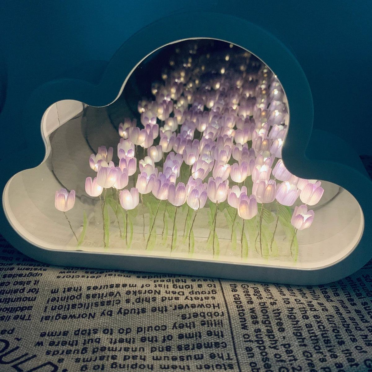 FLORESSA™ - Infinite Cloud Mirror Tulips - netstar